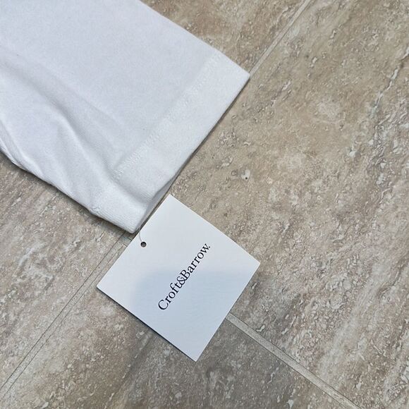 Croft and Barrow square neck white short sleeve tee - size M - Picture 3 of 4